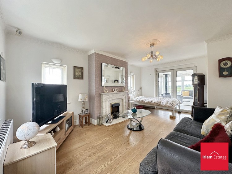 Images for Astley Road, Irlam, M44 EAID:3405264228 BID:2714ea13-4875-41c2-9250-130c9b5cb2ff