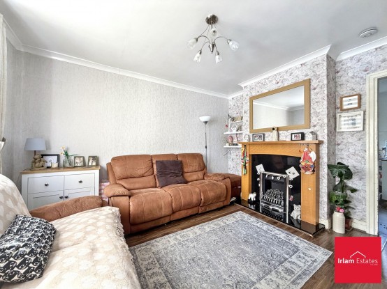 Images for Eldon Road, Irlam, M44 EAID:3405264228 BID:2714ea13-4875-41c2-9250-130c9b5cb2ff