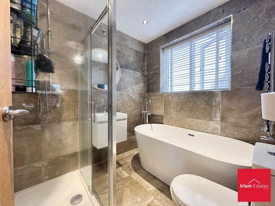 Images for Rose Avenue, Irlam, M44 EAID:3405264228 BID:2714ea13-4875-41c2-9250-130c9b5cb2ff