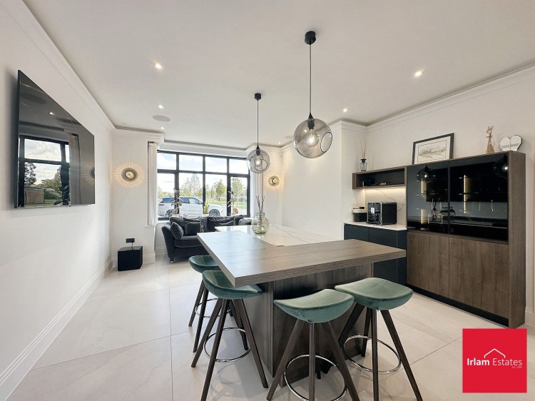 Images for Kay Lane, Lymm, WA13 EAID:3405264228 BID:2714ea13-4875-41c2-9250-130c9b5cb2ff