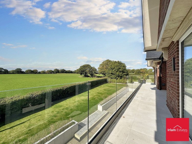 Images for Kay Lane, Lymm, WA13 EAID:3405264228 BID:2714ea13-4875-41c2-9250-130c9b5cb2ff