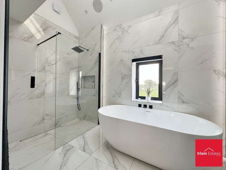 Images for Kay Lane, Lymm, WA13 EAID:3405264228 BID:2714ea13-4875-41c2-9250-130c9b5cb2ff