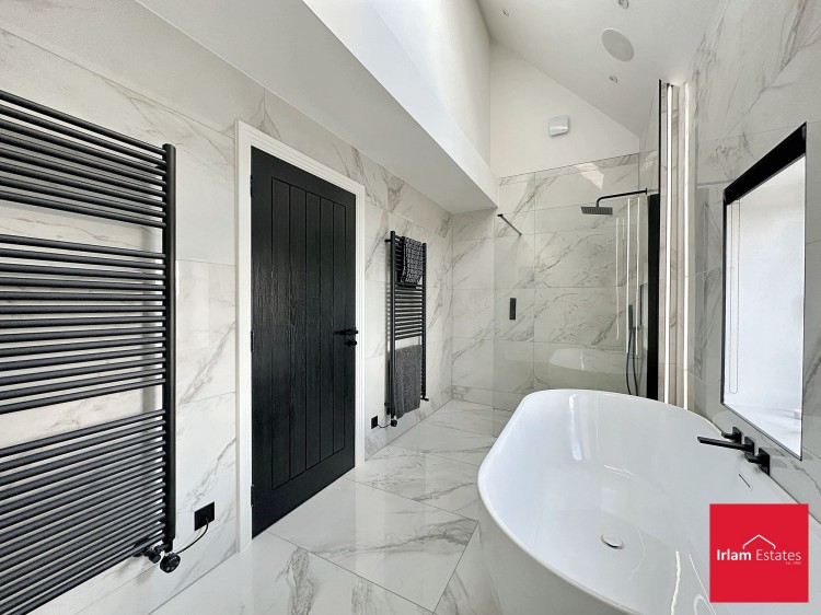 Images for Kay Lane, Lymm, WA13 EAID:3405264228 BID:2714ea13-4875-41c2-9250-130c9b5cb2ff