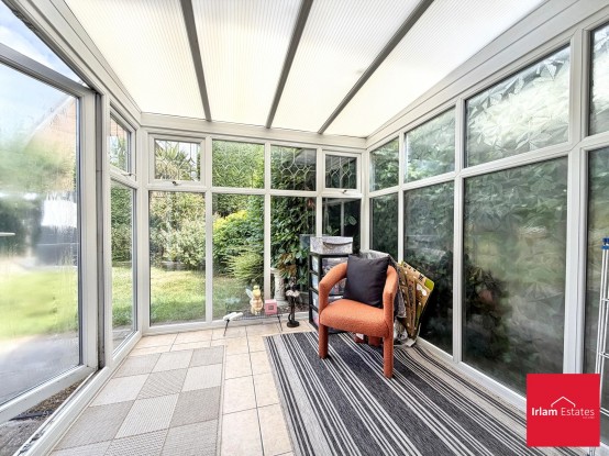 Images for Wyre Drive, Worsley, M28 EAID:3405264228 BID:2714ea13-4875-41c2-9250-130c9b5cb2ff