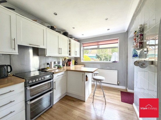 Images for Wyre Drive, Worsley, M28 EAID:3405264228 BID:2714ea13-4875-41c2-9250-130c9b5cb2ff
