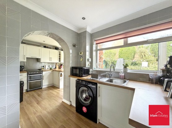 Images for Wyre Drive, Worsley, M28 EAID:3405264228 BID:2714ea13-4875-41c2-9250-130c9b5cb2ff