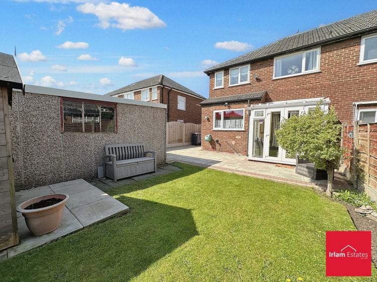 Images for Royden Avenue, Irlam, M44 EAID:3405264228 BID:2714ea13-4875-41c2-9250-130c9b5cb2ff