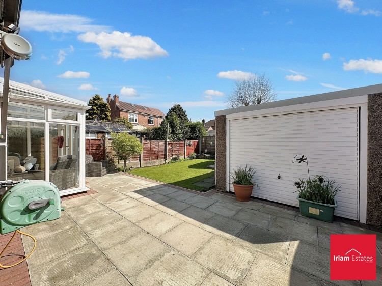 Images for Royden Avenue, Irlam, M44 EAID:3405264228 BID:2714ea13-4875-41c2-9250-130c9b5cb2ff