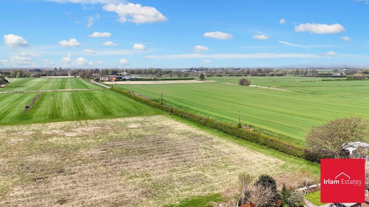Images for Royden Avenue, Irlam, M44 EAID:3405264228 BID:2714ea13-4875-41c2-9250-130c9b5cb2ff