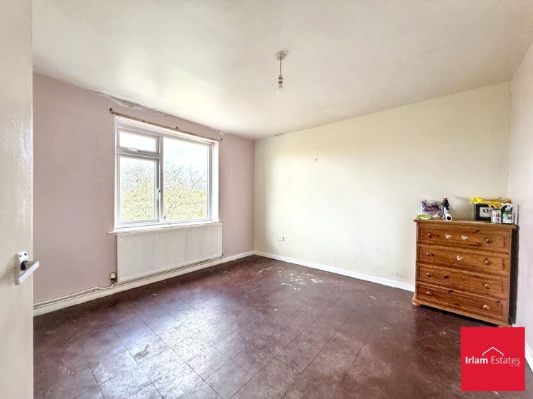 Images for Bedford Grove, Cadishead, M44 EAID:3405264228 BID:2714ea13-4875-41c2-9250-130c9b5cb2ff