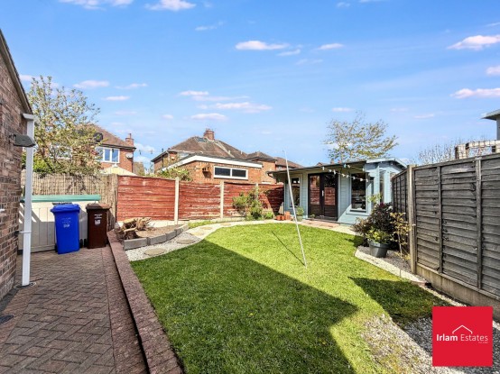Images for Rose Crescent, Irlam, M44 EAID:3405264228 BID:2714ea13-4875-41c2-9250-130c9b5cb2ff