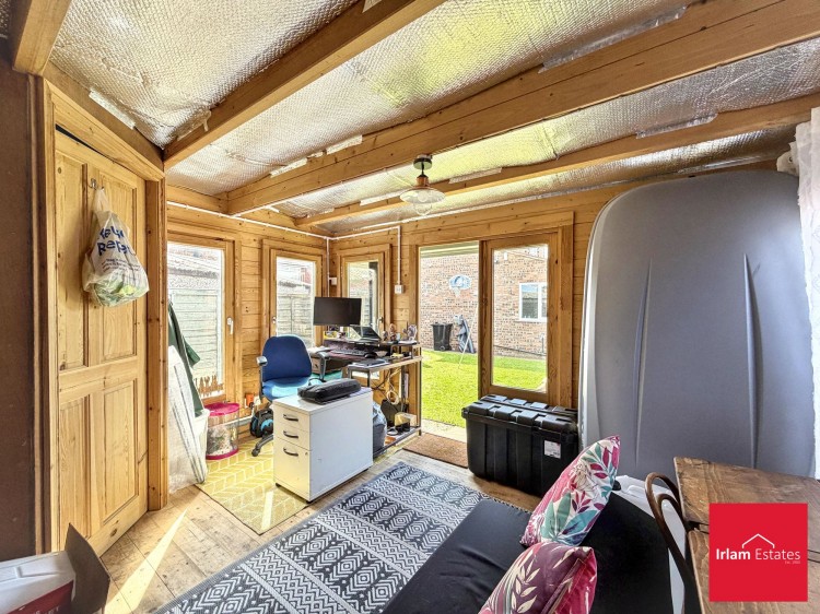 Images for Rose Crescent, Irlam, M44 EAID:3405264228 BID:2714ea13-4875-41c2-9250-130c9b5cb2ff