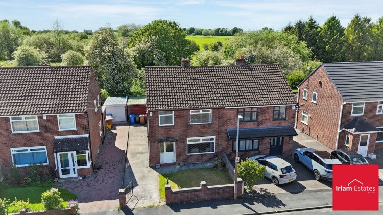 Images for Queensway, Irlam, M44 EAID:3405264228 BID:2714ea13-4875-41c2-9250-130c9b5cb2ff