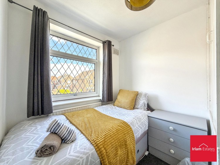 Images for Queensway, Irlam, M44 EAID:3405264228 BID:2714ea13-4875-41c2-9250-130c9b5cb2ff
