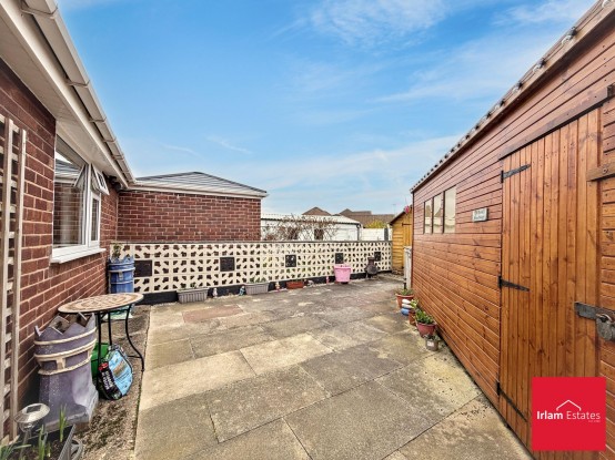 Images for Helston Close, Irlam, M44 EAID:3405264228 BID:2714ea13-4875-41c2-9250-130c9b5cb2ff