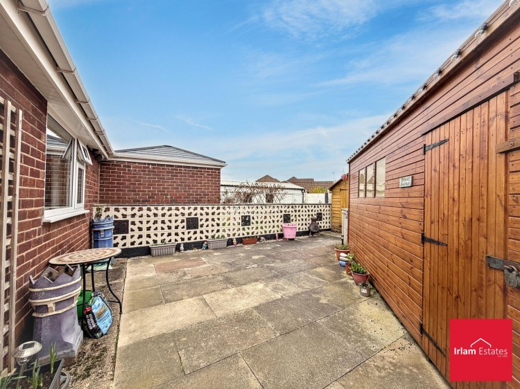 Images for Helston Close, Irlam, M44 EAID:3405264228 BID:2714ea13-4875-41c2-9250-130c9b5cb2ff