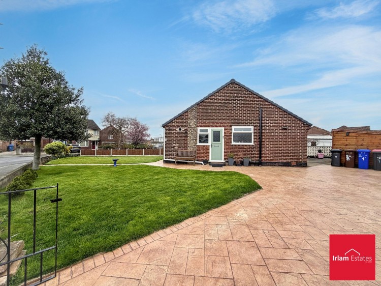 Images for Helston Close, Irlam, M44 EAID:3405264228 BID:2714ea13-4875-41c2-9250-130c9b5cb2ff