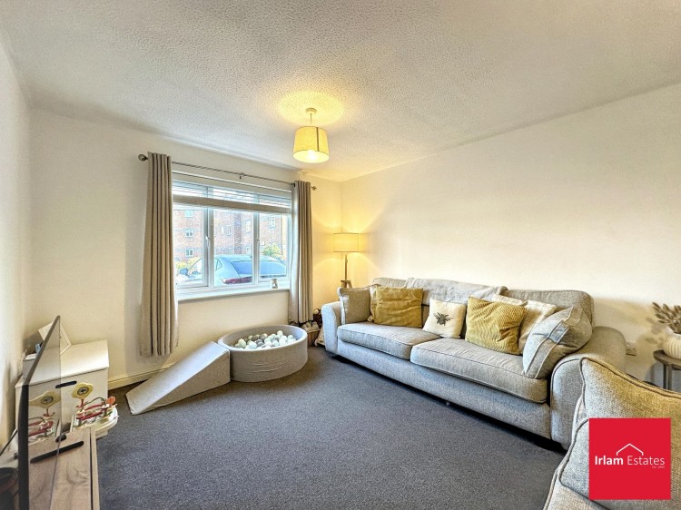 Images for Rixtonleys Drive, Irlam, M44 EAID:3405264228 BID:2714ea13-4875-41c2-9250-130c9b5cb2ff