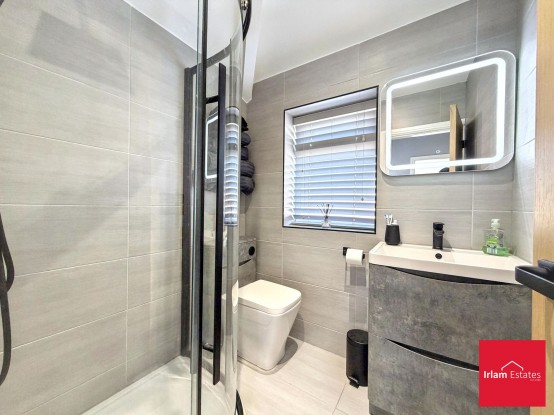 Images for Princes Avenue, Irlam, M44 EAID:3405264228 BID:2714ea13-4875-41c2-9250-130c9b5cb2ff