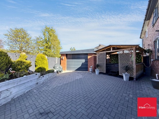 Images for Princes Avenue, Irlam, M44 EAID:3405264228 BID:2714ea13-4875-41c2-9250-130c9b5cb2ff