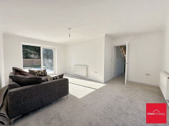 Images for Ridingfold Lane, Worsley, M28 EAID:3405264228 BID:2714ea13-4875-41c2-9250-130c9b5cb2ff