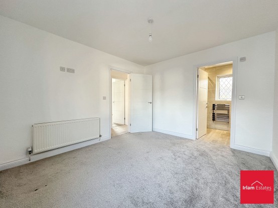 Images for Ridingfold Lane, Worsley, M28 EAID:3405264228 BID:2714ea13-4875-41c2-9250-130c9b5cb2ff