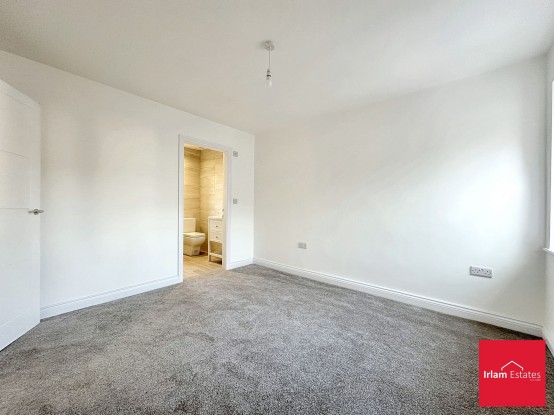 Images for Ridingfold Lane, Worsley, M28 EAID:3405264228 BID:2714ea13-4875-41c2-9250-130c9b5cb2ff