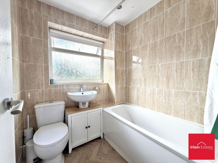Images for Edale Close, Irlam, M44 EAID:3405264228 BID:2714ea13-4875-41c2-9250-130c9b5cb2ff