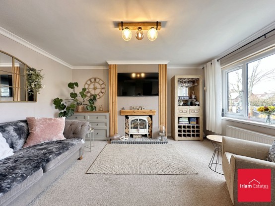 Images for New Moss Road, Cadishead, M44 EAID:3405264228 BID:2714ea13-4875-41c2-9250-130c9b5cb2ff