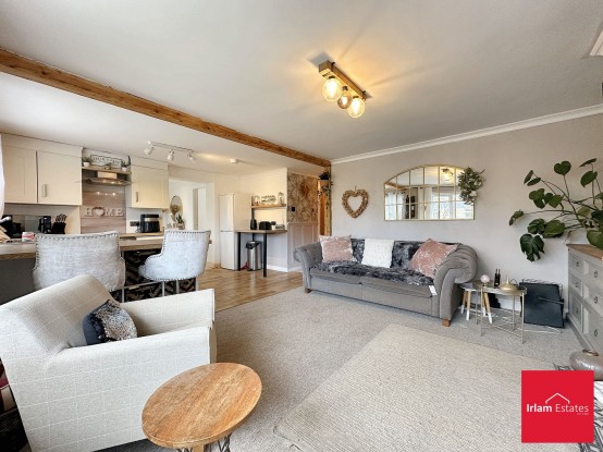 Images for New Moss Road, Cadishead, M44 EAID:3405264228 BID:2714ea13-4875-41c2-9250-130c9b5cb2ff