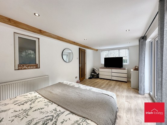 Images for New Moss Road, Cadishead, M44 EAID:3405264228 BID:2714ea13-4875-41c2-9250-130c9b5cb2ff