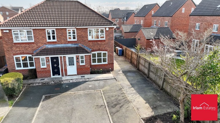 Images for Rixtonleys Drive, Irlam, M44 EAID:3405264228 BID:2714ea13-4875-41c2-9250-130c9b5cb2ff