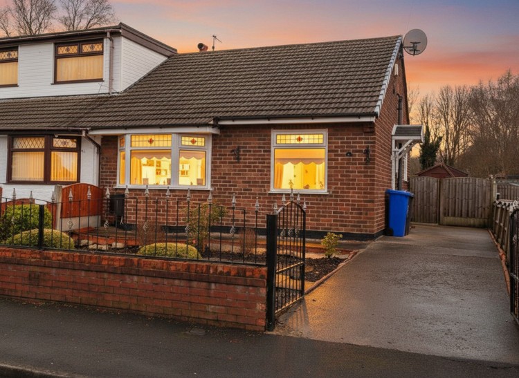 Images for Sunningdale Drive, Irlam, M44 EAID:3405264228 BID:2714ea13-4875-41c2-9250-130c9b5cb2ff