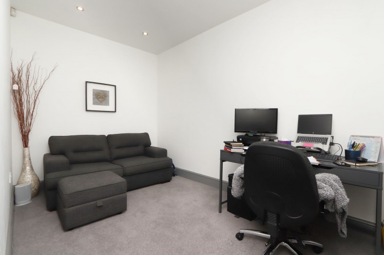 Images for Folly Lane, Swinton, M27 EAID:3405264228 BID:2714ea13-4875-41c2-9250-130c9b5cb2ff