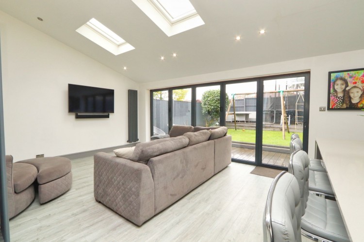 Images for Folly Lane, Swinton, M27 EAID:3405264228 BID:2714ea13-4875-41c2-9250-130c9b5cb2ff