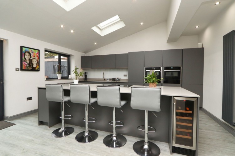 Images for Folly Lane, Swinton, M27 EAID:3405264228 BID:2714ea13-4875-41c2-9250-130c9b5cb2ff