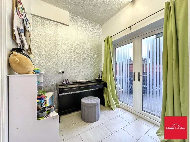 Images for Lock Lane, Partington, M31 EAID:3405264228 BID:2714ea13-4875-41c2-9250-130c9b5cb2ff