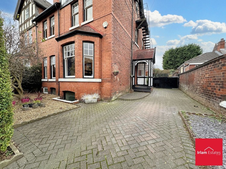 Images for Grange Drive, Eccles, M30 EAID:3405264228 BID:2714ea13-4875-41c2-9250-130c9b5cb2ff