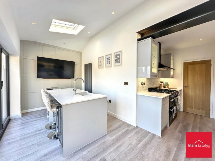 Images for Silverdale Avenue, Irlam, M44 EAID:3405264228 BID:2714ea13-4875-41c2-9250-130c9b5cb2ff