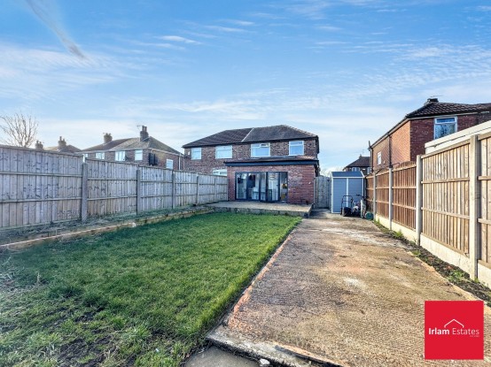 Images for Silverdale Avenue, Irlam, M44 EAID:3405264228 BID:2714ea13-4875-41c2-9250-130c9b5cb2ff