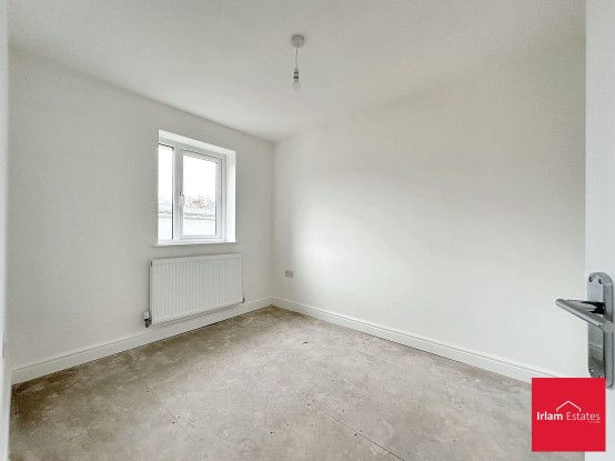 Images for Montonmill Gardens, Eccles, M30 EAID:3405264228 BID:2714ea13-4875-41c2-9250-130c9b5cb2ff