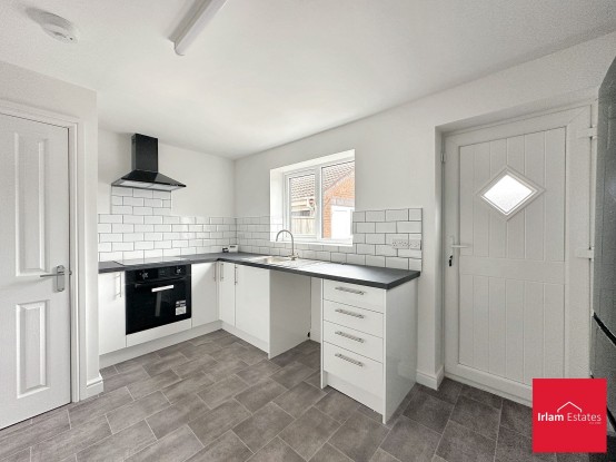 Images for Montonmill Gardens, Eccles, M30 EAID:3405264228 BID:2714ea13-4875-41c2-9250-130c9b5cb2ff