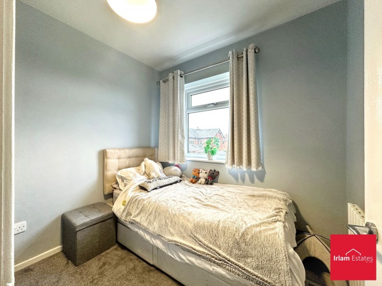 Images for Brook Grove, Irlam, M44 EAID:3405264228 BID:2714ea13-4875-41c2-9250-130c9b5cb2ff