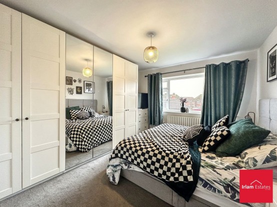 Images for Brook Grove, Irlam, M44 EAID:3405264228 BID:2714ea13-4875-41c2-9250-130c9b5cb2ff