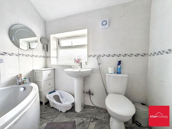 Images for Gerrards Close, Irlam, M44 EAID:3405264228 BID:2714ea13-4875-41c2-9250-130c9b5cb2ff