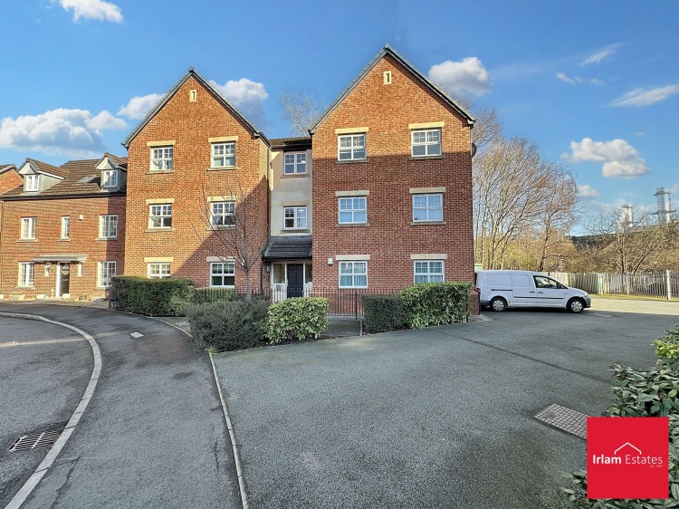 Images for Mona Way, Irlam, M44 EAID:3405264228 BID:2714ea13-4875-41c2-9250-130c9b5cb2ff