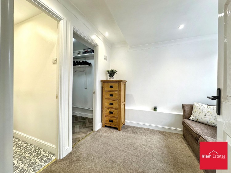 Images for Sunflower Meadow, Irlam, M44 EAID:3405264228 BID:2714ea13-4875-41c2-9250-130c9b5cb2ff