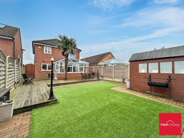 Images for Sunflower Meadow, Irlam, M44 EAID:3405264228 BID:2714ea13-4875-41c2-9250-130c9b5cb2ff