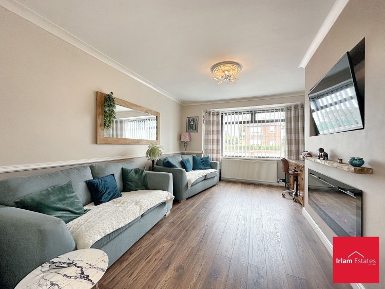 Images for Liverpool Road, Irlam, M44 EAID:3405264228 BID:2714ea13-4875-41c2-9250-130c9b5cb2ff