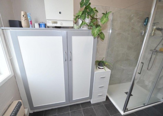 Images for Liverpool Road, Irlam, M44 EAID:3405264228 BID:2714ea13-4875-41c2-9250-130c9b5cb2ff